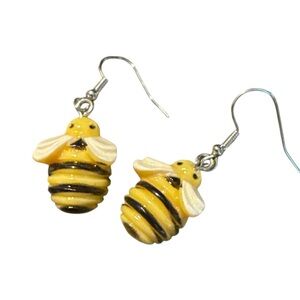 Cute Bee Dangle Earrings Nature Inspired Whimsical Garden Jewelry Gift 3/$20